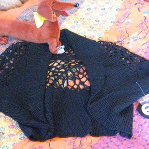 BLACK Crochet SHRUG Sweater size L